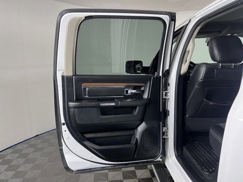 Used 2017 RAM 1500 Laramie w/ Convenience Group image 33