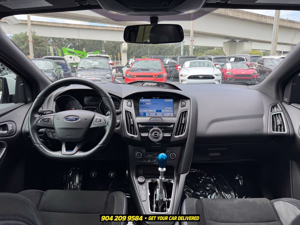 Used 2017 Ford Focus RS AWD/4WD image 43