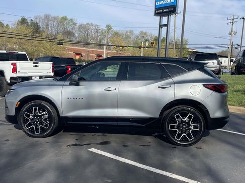 Used 2023 Chevrolet Blazer RS w/ Enhanced Convenience Package image 8