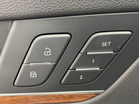 Used 2023 Audi Q5 2.0T Premium Plus w/ Premium Plus Package image 11