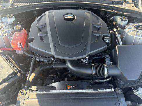 Used 2016 Chevrolet Camaro LT RWD image 33