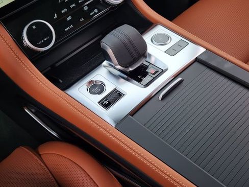 Used 2026 Jaguar F-PACE R-Dynamic S image 16