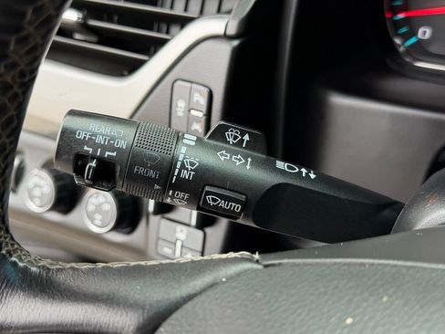 Used 2016 Chevrolet Tahoe LT w/ Luxury Package image 41