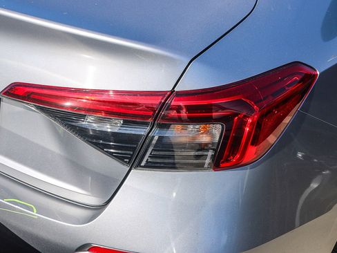 Used 2023 Honda Civic LX image 14