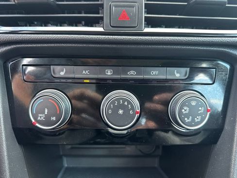 Used 2023 Volkswagen Taos S w/ Driver Assistance Package AWD/4WD image 24