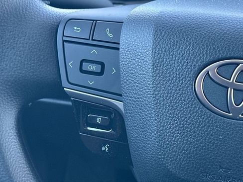 Used 2026 Toyota Camry LE image 18