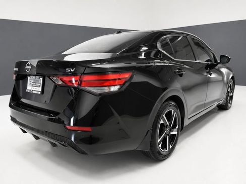 Certified 2024 Nissan Sentra SV w/ All-Weather Package FWD image 8