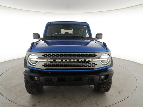 Used 2022 Ford Bronco Badlands image 2