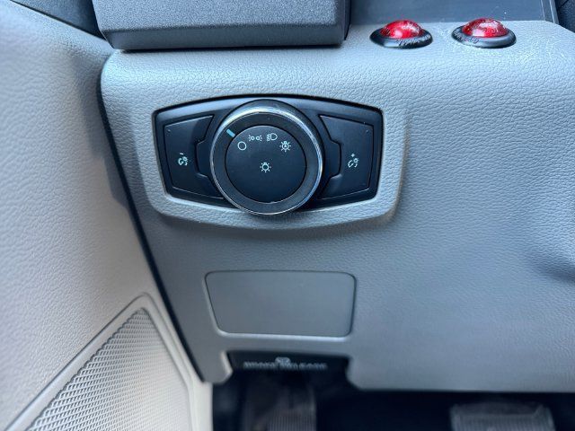 Used 2022 Ford F550 4x4 Crew Cab Super Duty image 16