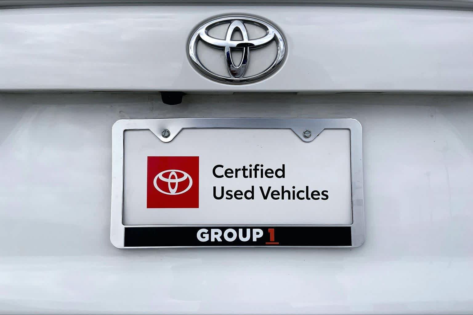 Used 2025 Toyota RAV4 XLE w/ Convenience Package FWD image 30