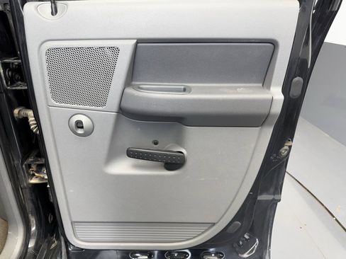 Used 2009 Dodge Ram 2500 Truck SLT w/ Popular Equipment Group image 45