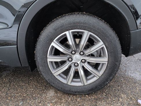 Used 2023 Cadillac XT4 Sport image 19