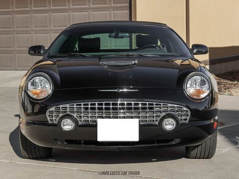 Used 2002 Ford Thunderbird Deluxe image 21