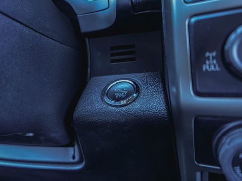 Used 2016 Ford F150 Lariat image 15