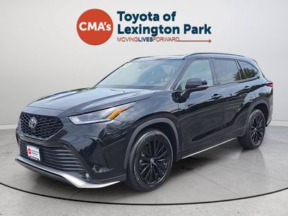 Used 2023 Toyota Highlander XSE