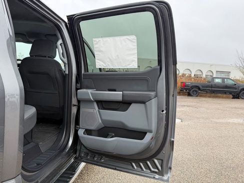 New 2025 Ford F150 XLT w/ Equipment Group 303A High image 19