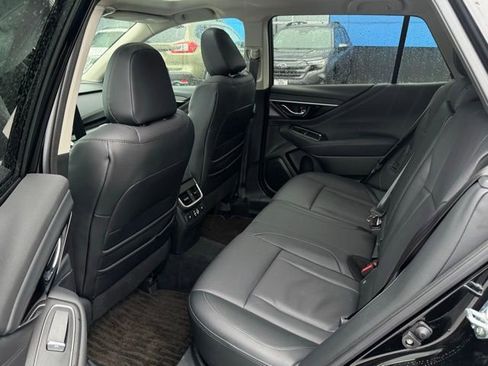 Certified 2025 Subaru Outback Limited image 10