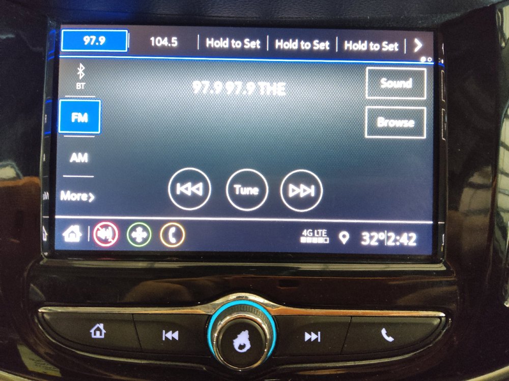 Used 2020 Chevrolet Trax LS w/ Tint and Cruise Package FWD image 25