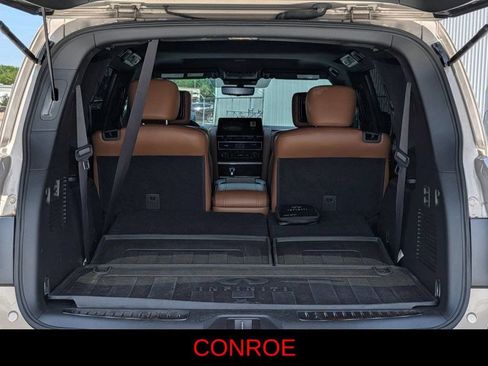 Used 2022 INFINITI QX80 Sensory w/ All-Season Package AWD/4WD image 30
