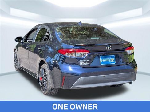 Used 2023 Toyota Corolla LE FWD image 4