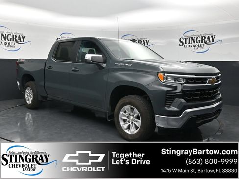 Used 2025 Chevrolet Silverado 1500 LT AWD/4WD image 1