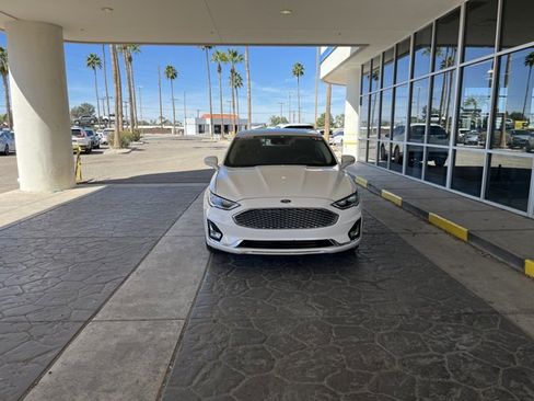 Used 2019 Ford Fusion Titanium image 7
