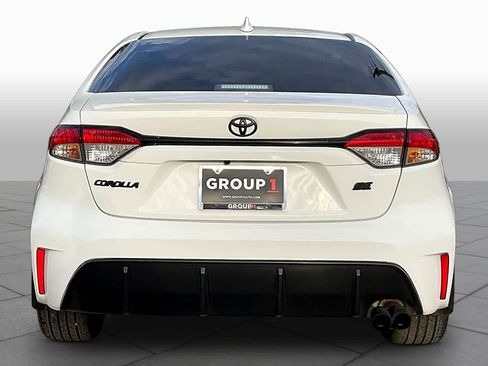 Used 2026 Toyota Corolla SE image 5