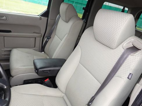 Used 2011 Honda Element LX image 15