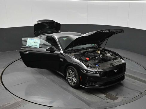 New 2025 Ford Mustang GT image 33