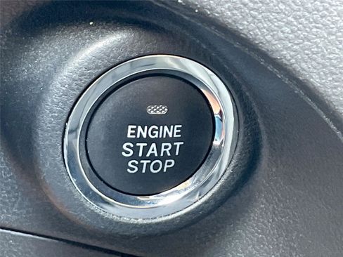 Used 2022 Subaru Forester Touring AWD/4WD image 25
