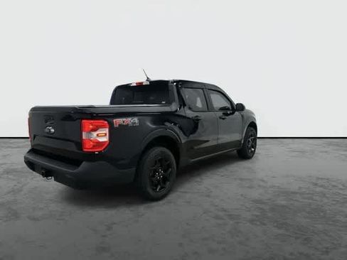 Used 2024 Ford Maverick Lariat w/ FX4 Off-Road Package AWD/4WD image 4