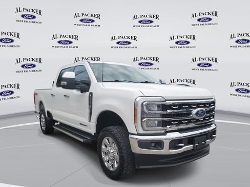 Certified 2023 Ford F250 Lariat w/ Chrome Package AWD/4WD image 9