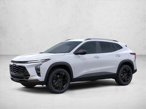 New 2026 Chevrolet Trax ACTIV image 2