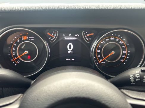 Used 2022 Jeep Wrangler Unlimited Sport AWD/4WD image 25