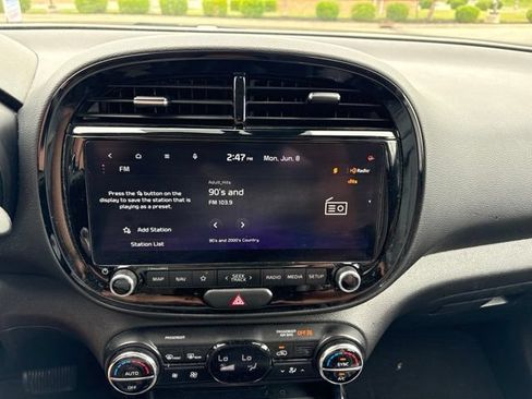 Certified 2024 Kia Soul EX w/ Option Group 015 FWD image 14