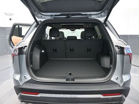 New 2026 Chevrolet Equinox ACTIV w/ Convenience Package III image 8