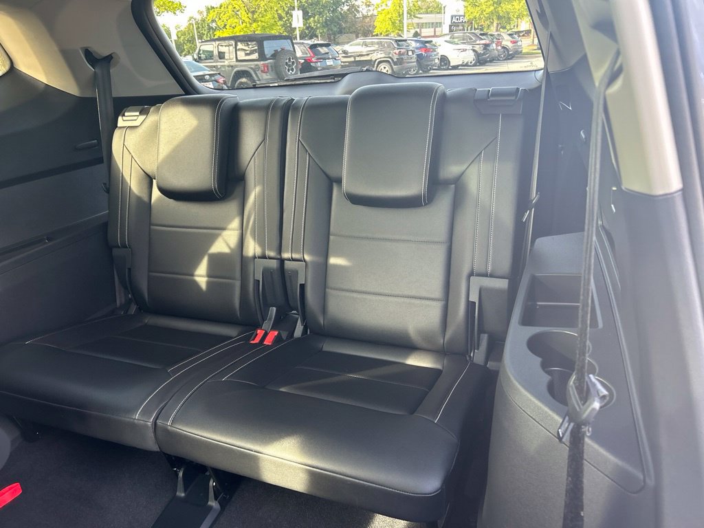 Used 2023 Volkswagen Atlas SE w/ Panoramic Sunroof Package AWD/4WD image 28