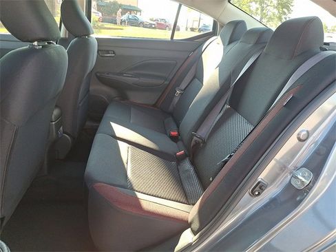 New 2025 Nissan Versa SR w/ Trunk Package image 9