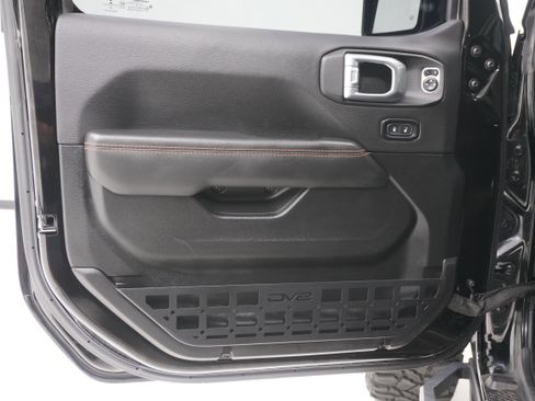 Used 2022 Jeep Gladiator Mojave w/ LED Lighting Group AWD/4WD image 18