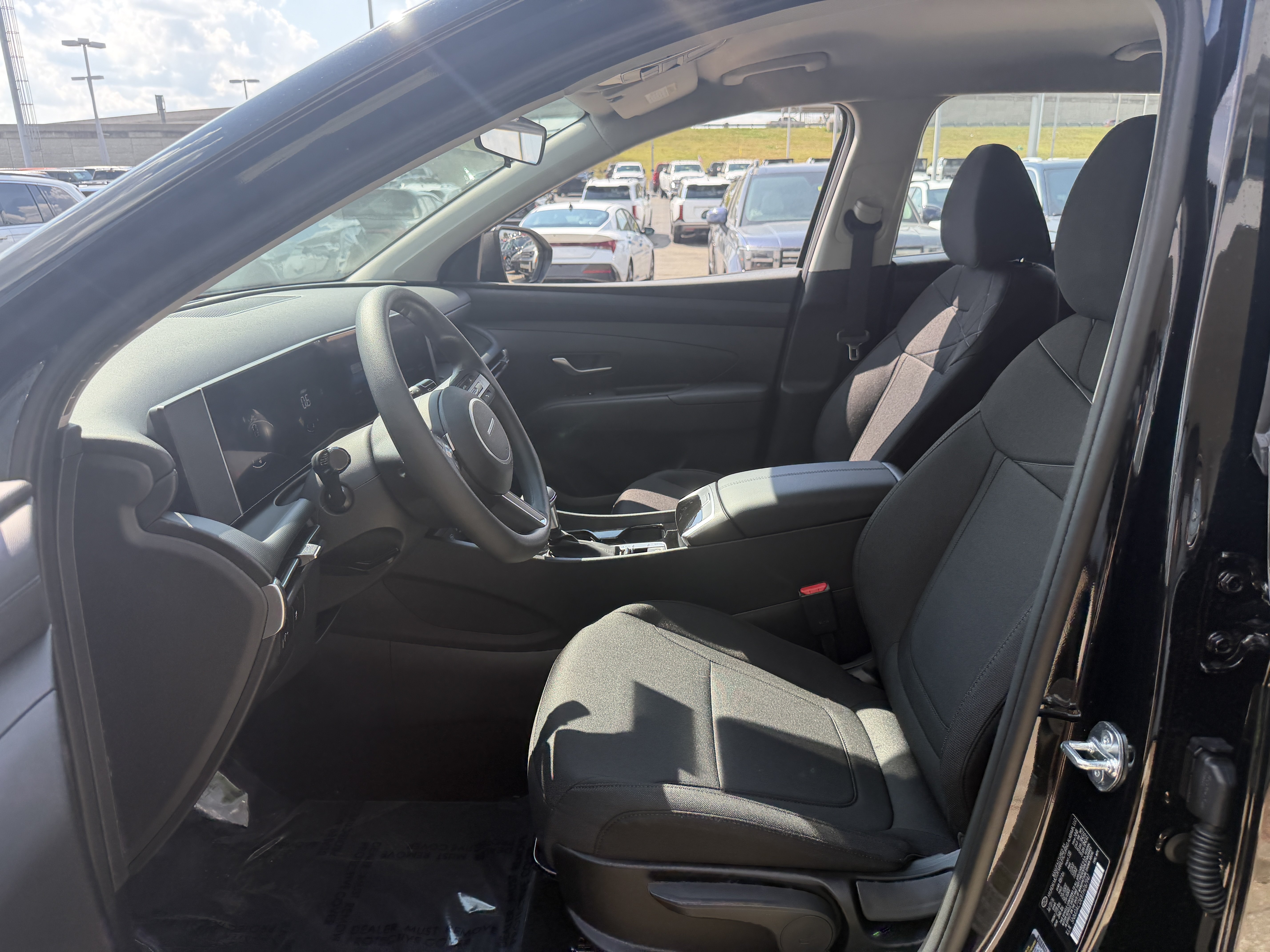New 2026 Hyundai Tucson SE AWD/4WD image 30