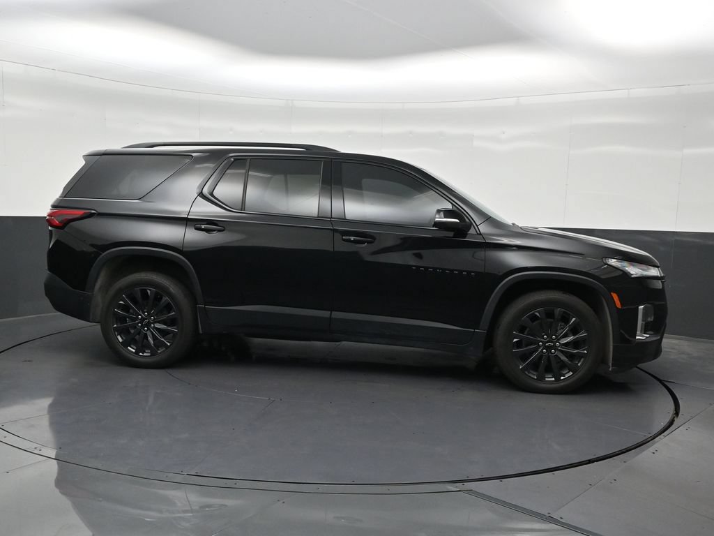 Used 2024 Chevrolet Traverse RS FWD image 7