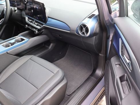 New 2026 Chevrolet Equinox EV LT image 44