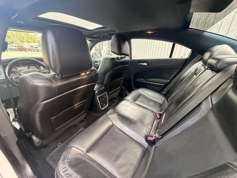 Used 2021 Dodge Charger SXT w/ Leather Interior Group RWD image 13