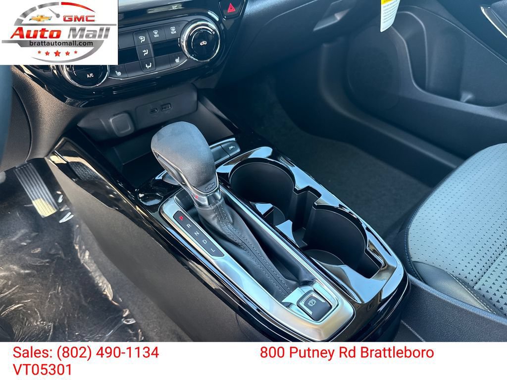 New 2026 Chevrolet Trax LT w/ Driver Confidence Package FWD image 18