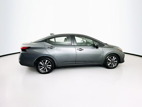 Used 2025 Nissan Versa SV image 10