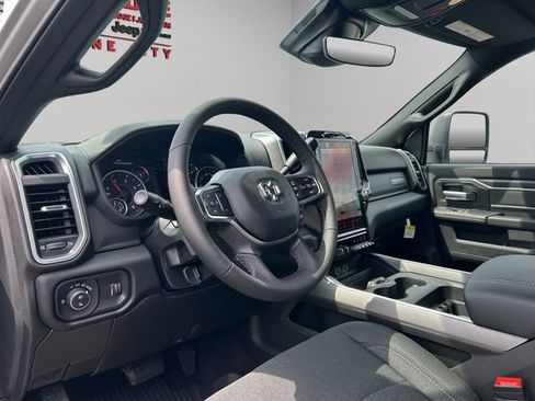 New 2026 RAM 3500 Big Horn AWD/4WD image 26