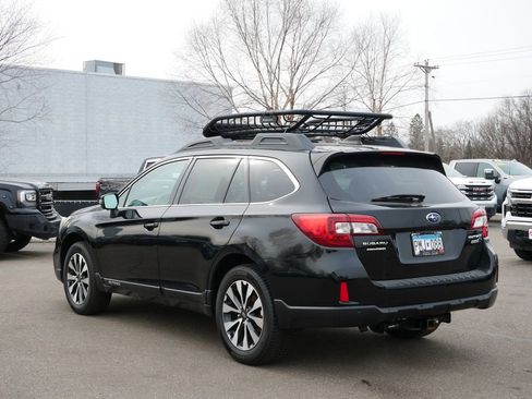 Used 2017 Subaru Outback 2.5i Limited image 5
