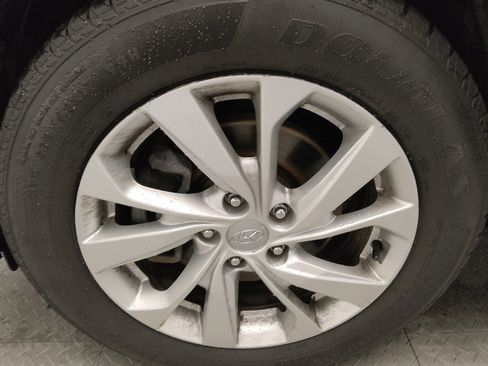 Used 2019 Hyundai Tucson SE image 31