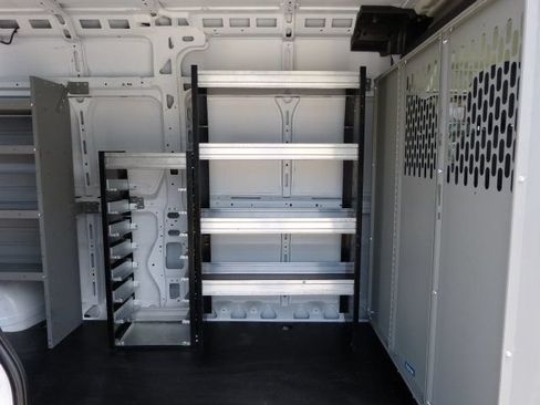 Used 2025 RAM ProMaster 2500 w/ Safety Group FWD image 21