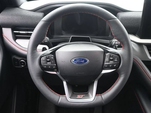 Used 2026 Ford Explorer ST AWD/4WD image 27